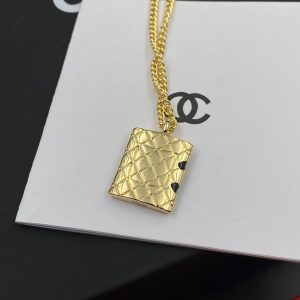 3-Handbag Shape Necklace Gold Tone For Women   2799