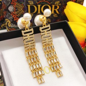 42 pearl stud earrings gold for women 2799 2