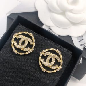 7 round button earrings gold for women 2799