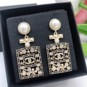 3 double c diamond stud earrings gold for women 2799