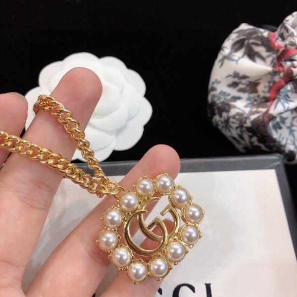 10 mini pearl border frame pendant necklace gold tone for women 2799