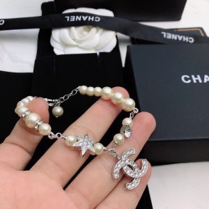 7 dangling douple c pearl chain bracelet silver tone for women 2799