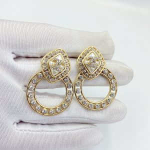 6 sparkling stone border earrings gold tone for women 2799