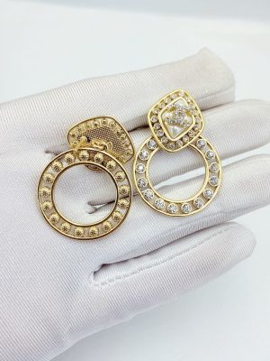9 sparkling stone border earrings gold tone for women 2799