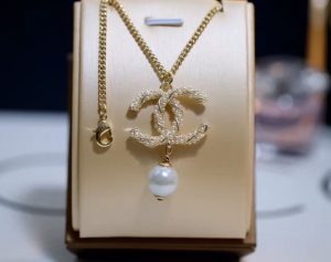3 dangling douple c with pearl necklace gold tone for women 2799