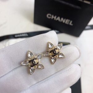 7 crystal five petals flower earrings gold tone for women 2799