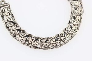 7 interlocking g chain bracelet silver tone for men 454285 j8400 0811 2799