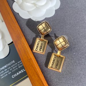 bigname earrings gold for women 2799