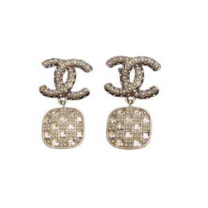 4-Stud Earrings Gold For Women   2799