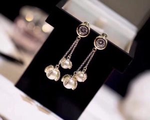 two pearls noble earrings silver tone for women 2799