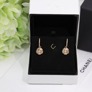 6 hollow camellia earrings gold for women 2799