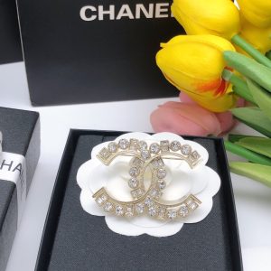 2 22aw brooch gold tone for women 2799