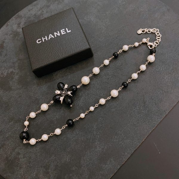 9 cc pearl necklace white and black for women 2799
