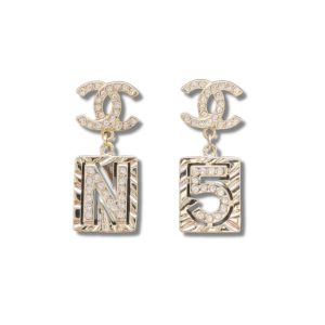 4 square no5 pendant earrings gold for women 2799