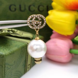 5 pearls earrings gold for women 2799
