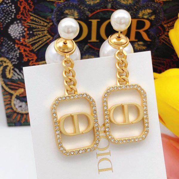 7 tribal earrings gold for women 2799