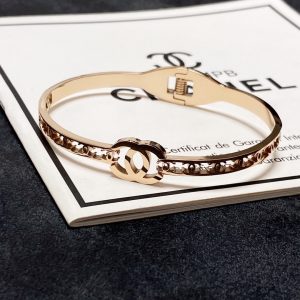 8 mother of pearl bracelet gold for women 2799