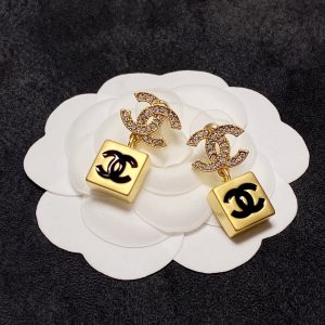 8 double c earrings gold for women 2799 2