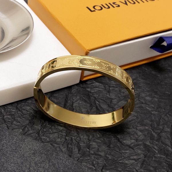 7 nanogram bracelet gold for women 2799