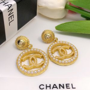 clip on drop earrings gold for women 2799