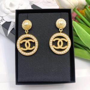 2 clip on drop earrings gold for women 2799