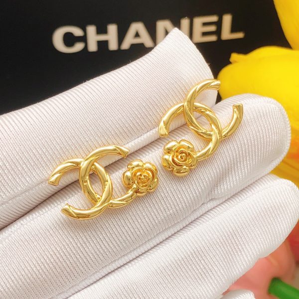 2 rose flower earrings gold for women 2799