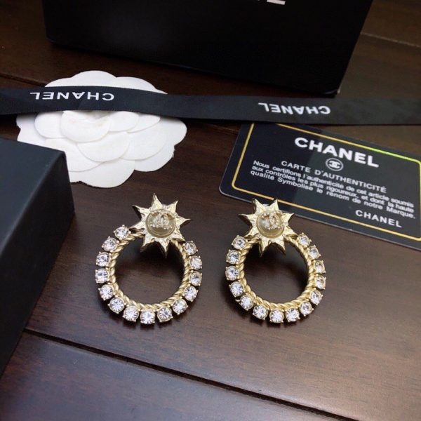 CHANEL CC Hoop Earrings Gold – AMORE Vintage Tokyo