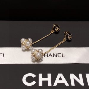chanel earrings 2799 84