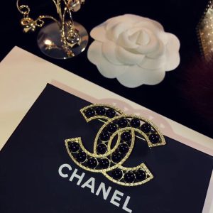 chanel pre owned 1995 chain and leather bracelet item