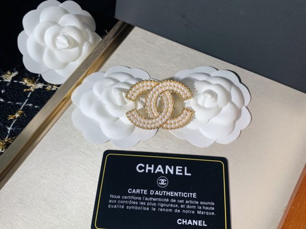 1 chanel brooch 2799 9