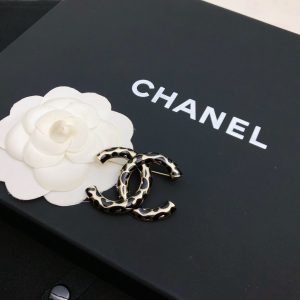 2 chanel brooch 2799 19