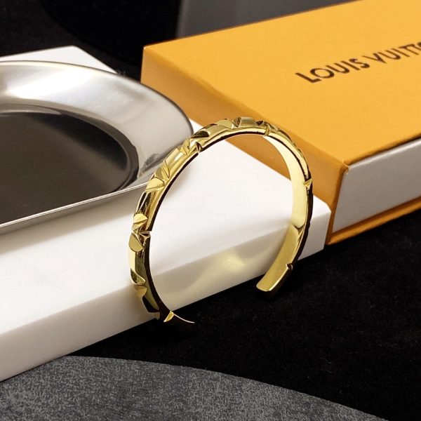 louis vuitton bracelet 2799 8