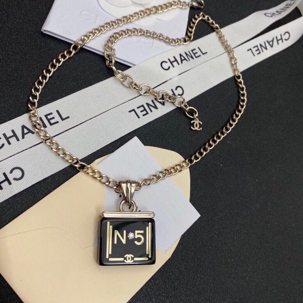 5 chanel n5 necklace 2799