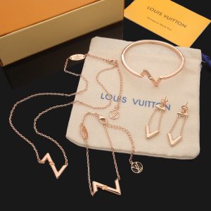 combine list of louis vuitton volt upside down bracelets earrings and necklace 2799