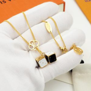 5 louis vuitton necklace 2799 8