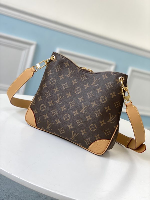 louis vuitton crossbody 31cm122in brown 9988