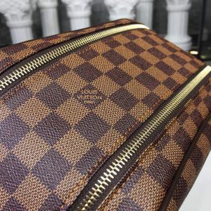 6 louis vuitton king size toiletry damier ebene canvas for women womens bags travel bags 11in28cm lv n47527 9988