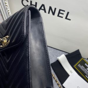 7 chanel chevron trendy cc phone black bag for women 18cm7in 9988