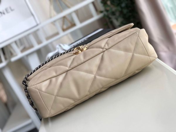 7 chanel 19 maxi handbag beige for women 14in36cm 9988