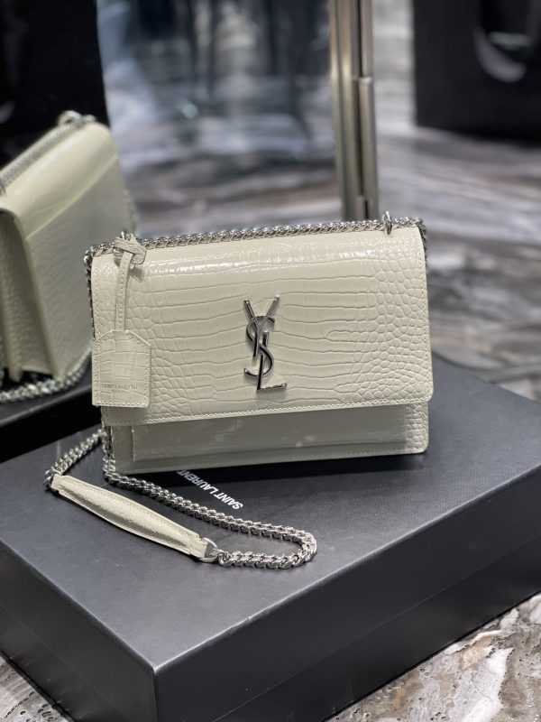 4 saint laurent sunset medium chain bag for women 86in22cm white ysl 442906dnd0n9207 9988