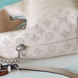 2 louis vuitton why knot mm mahina beige for women womens handbags shoulder and crossbody bags 134in34cm lv 9988