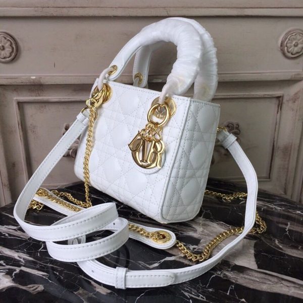 Mini lady dior online bag white