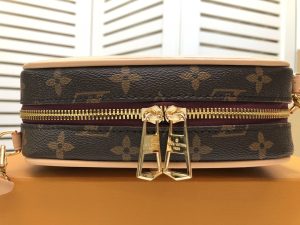 1-Louis Vuitton Deauville Mini Monogram Canvas By Nicolas Ghesquiere For Women Womens Handbags Shoulder And Crossbody Bags 8.3In22cm Lv M45528   9988