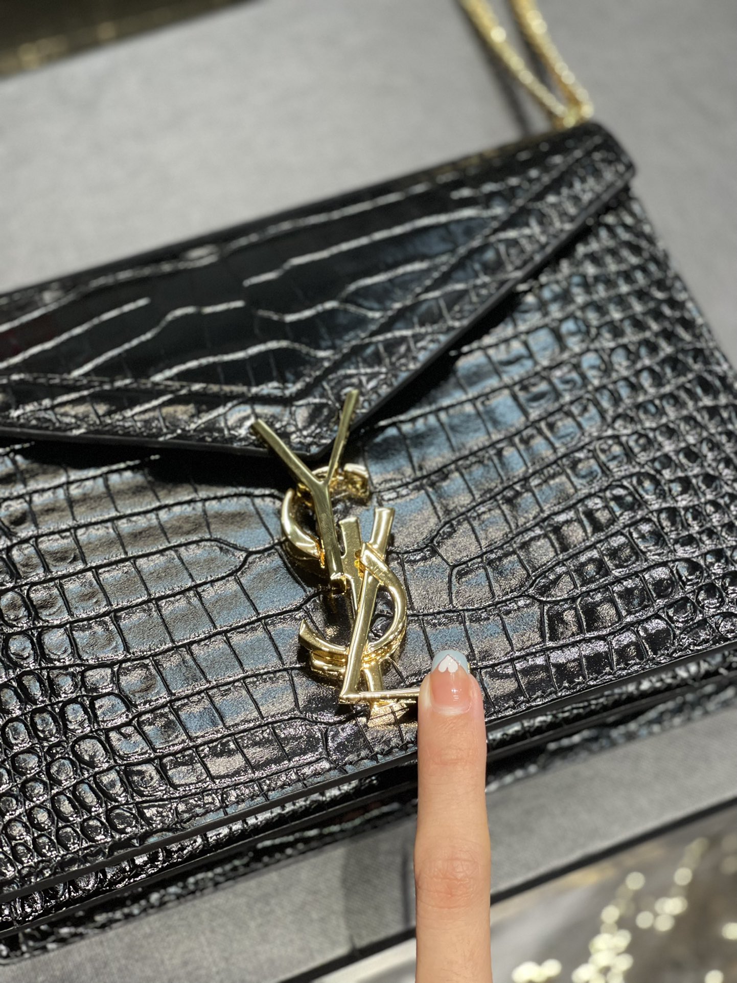 Acm Shop - Saint Laurent Cassandra Medium Chain Bag Black