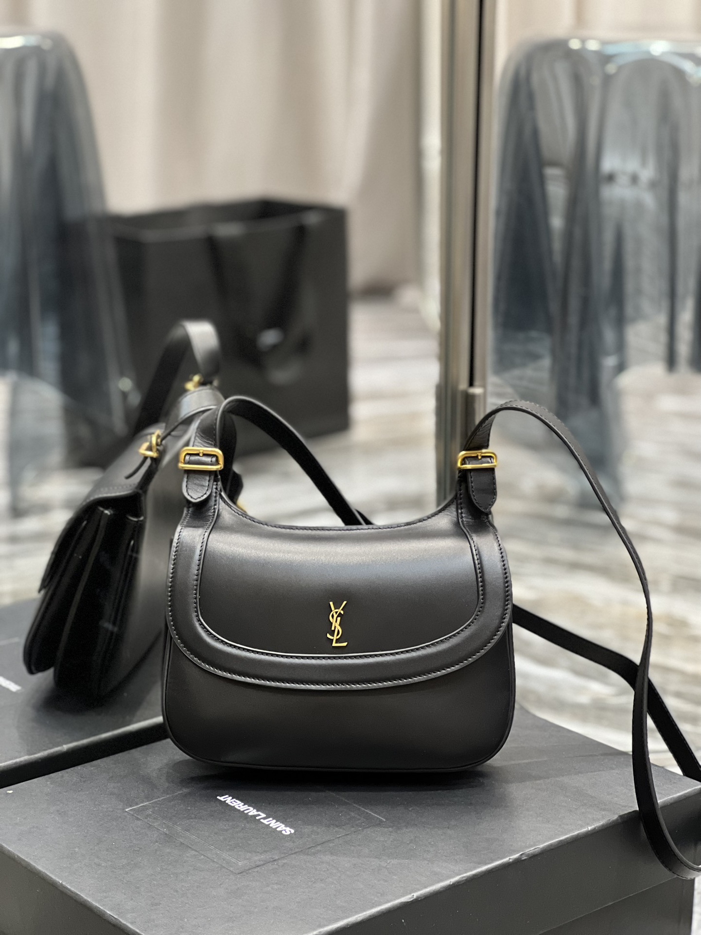 Ysl saddle bag hotsell