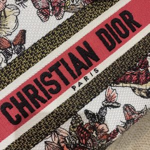 7 christian dior medium lady dlite bag multicolor butterfly embroidery redlatte for women womens handbags 24cm cd m0565orhq m884 9988