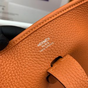 1 hermes square evelyne iii 29 bag orange with silvertoned hardware for women womens shoulder and crossbody bags 114in29cm h056277cc9j 9988