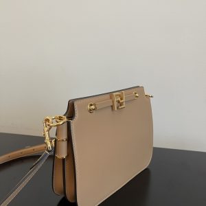 7 WOMEN fendi touch beige bag for woman 19cm75in 9988