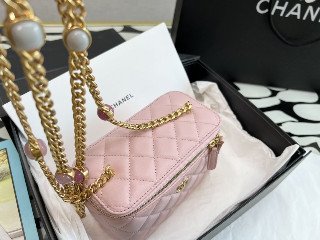 1 chanel vanity with chain light pink for women womens bags 62in16cm 9988