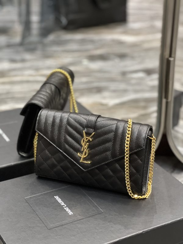 SAINT LAURENT ENVELOPPE SMALL エンベロープ Saint Laurent Envelope Small Chain Bag Black For Women